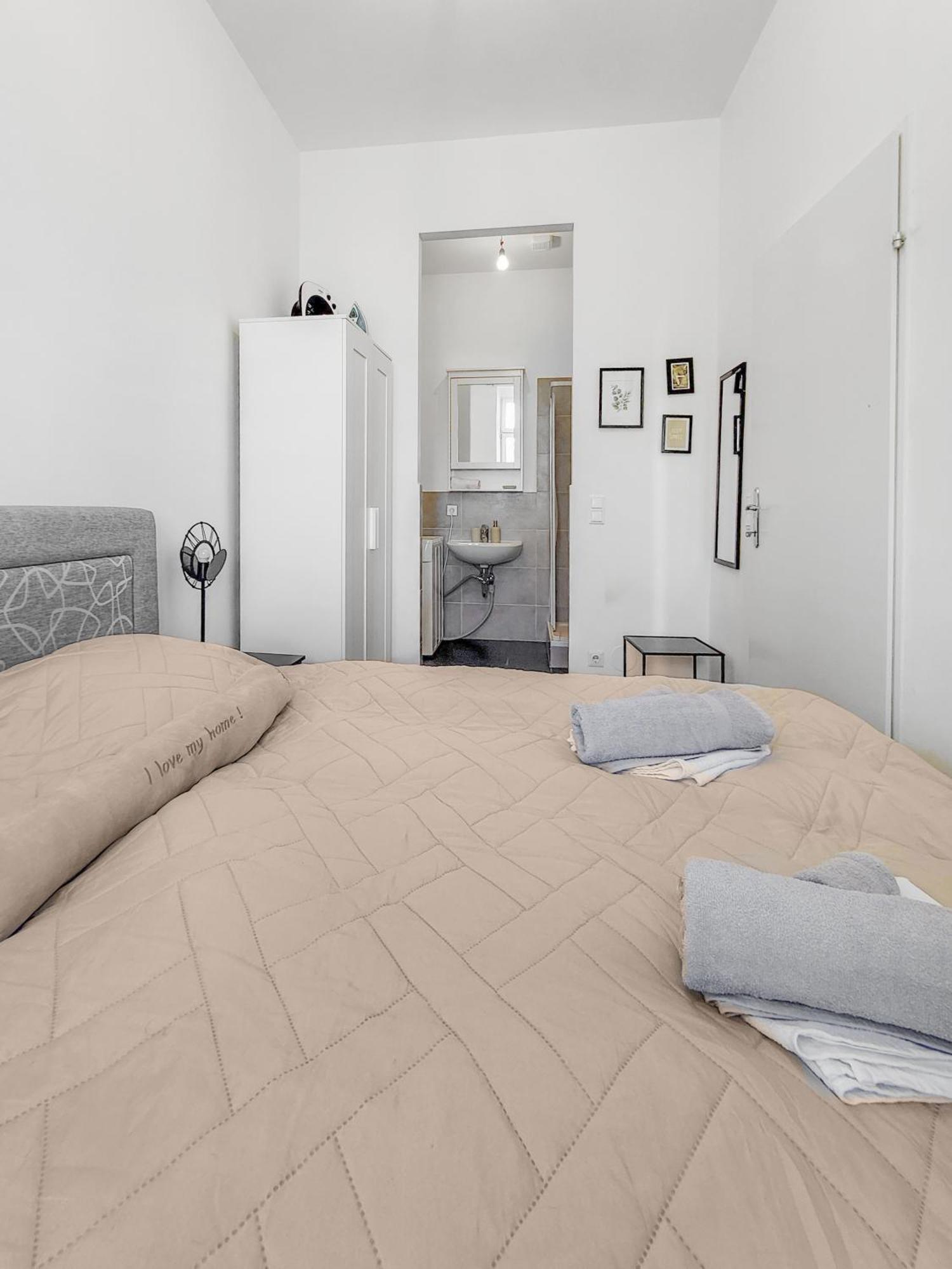 N-West Apartment Wina Ruang foto