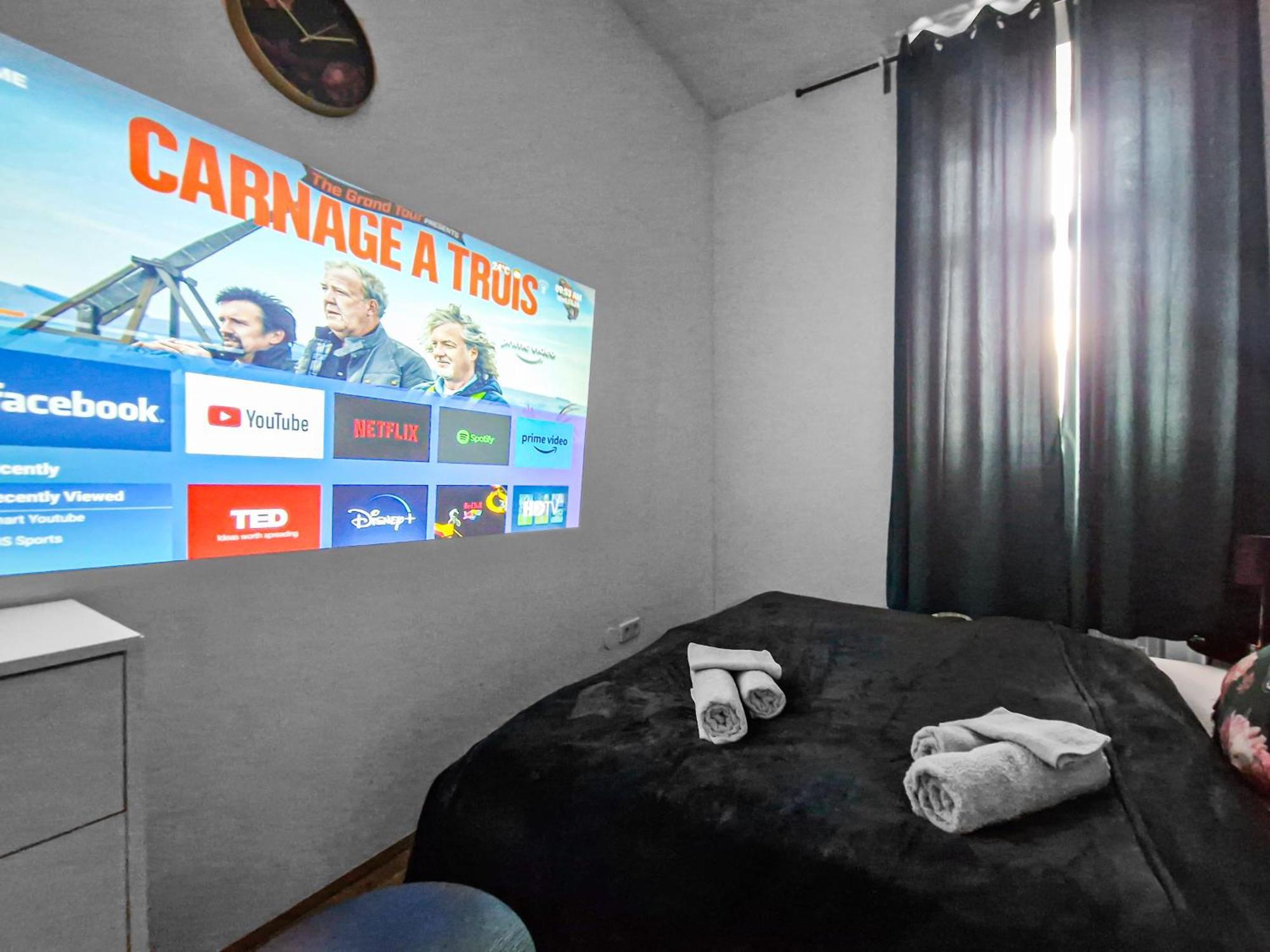 N-West Apartment Wina Bagian luar foto